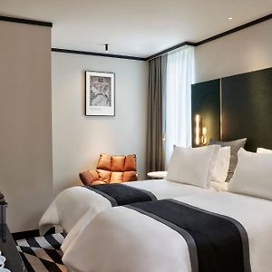 Limited View Standard Guestroom 2 Single Beds